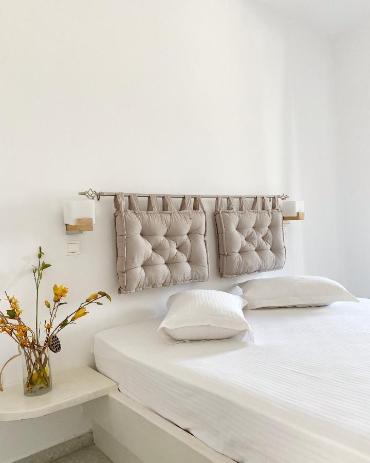 Fikas Hotel Naxos City Extérieur photo